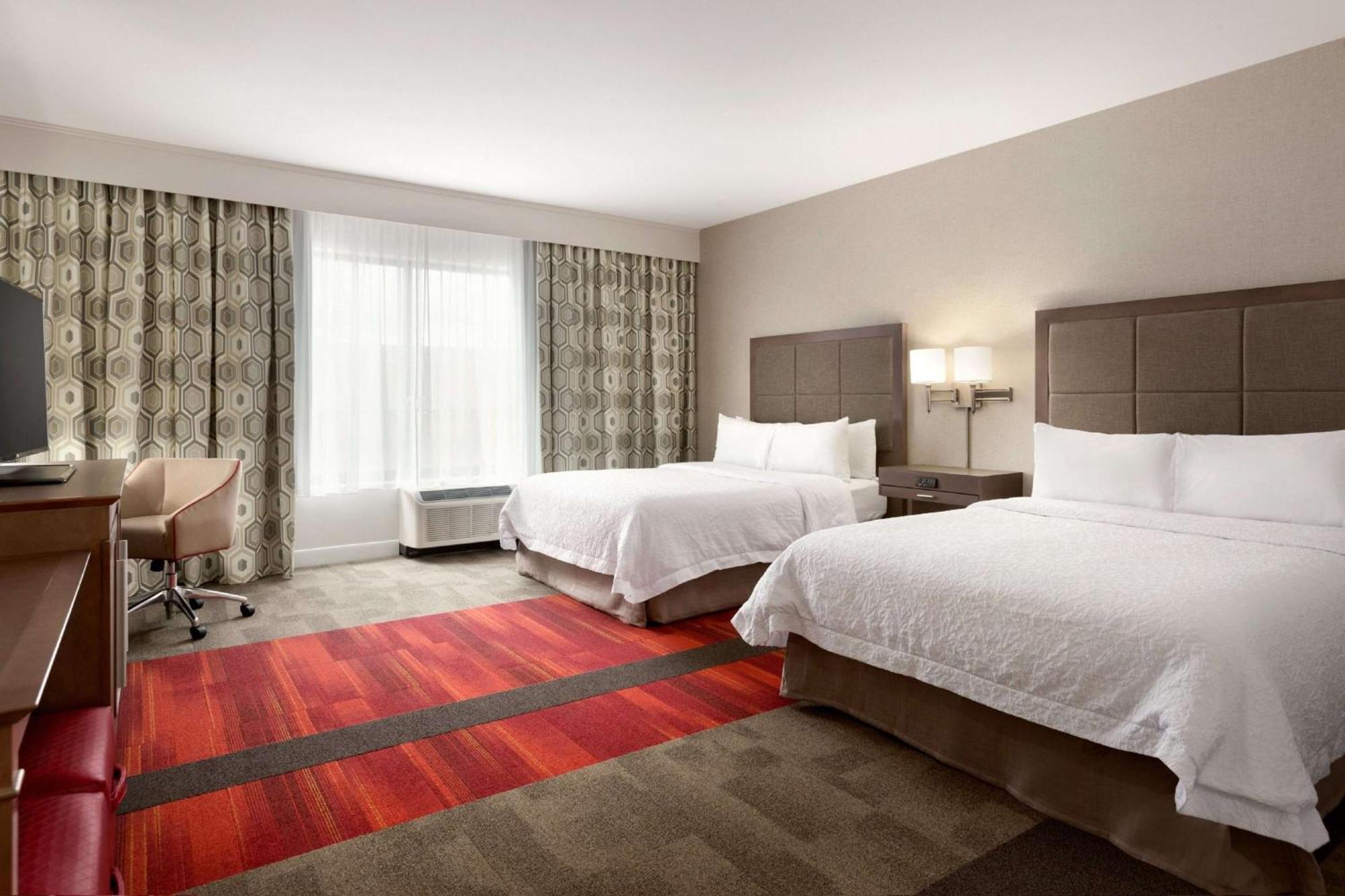 Hampton Inn By Hilton North Olmsted Cleveland Airport Hotel 3*